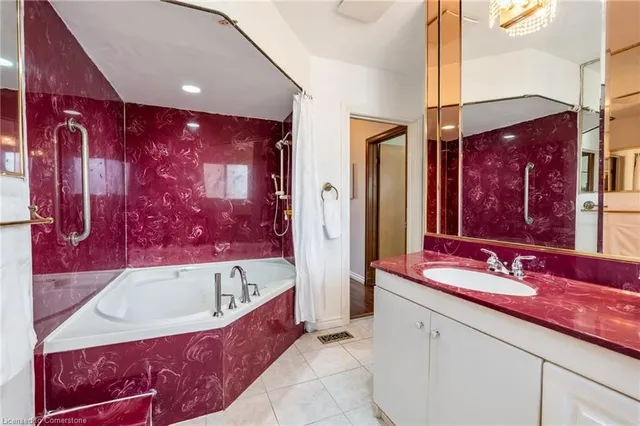 Additional image 28 of 9 Laurier Ave