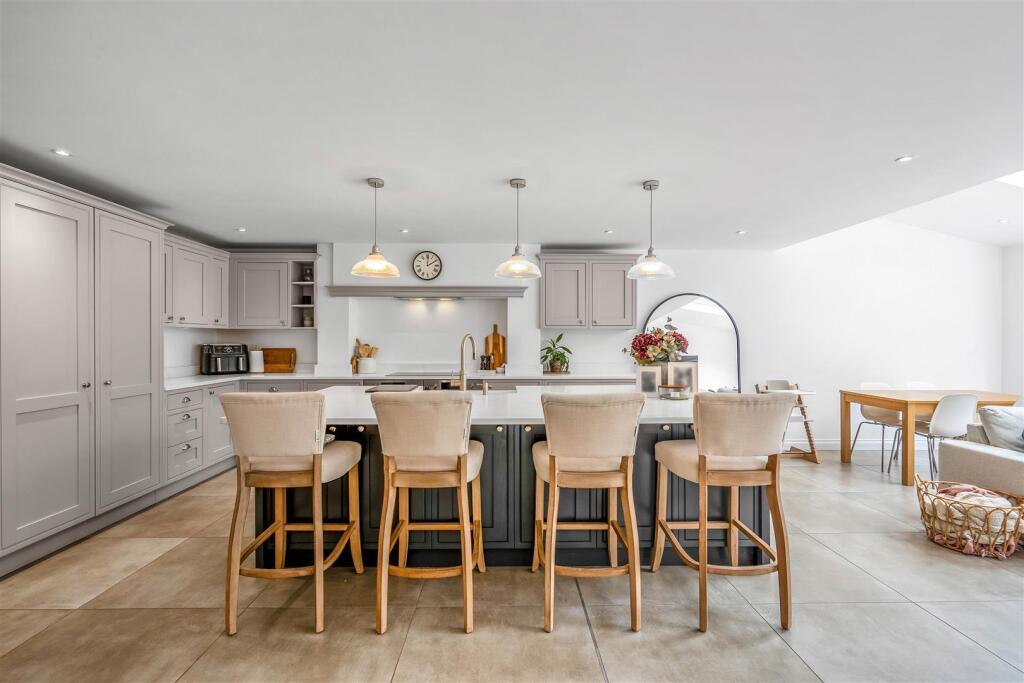 Additional image 6 of Streetly Crescent, Four Oaks, Sutton Coldfield