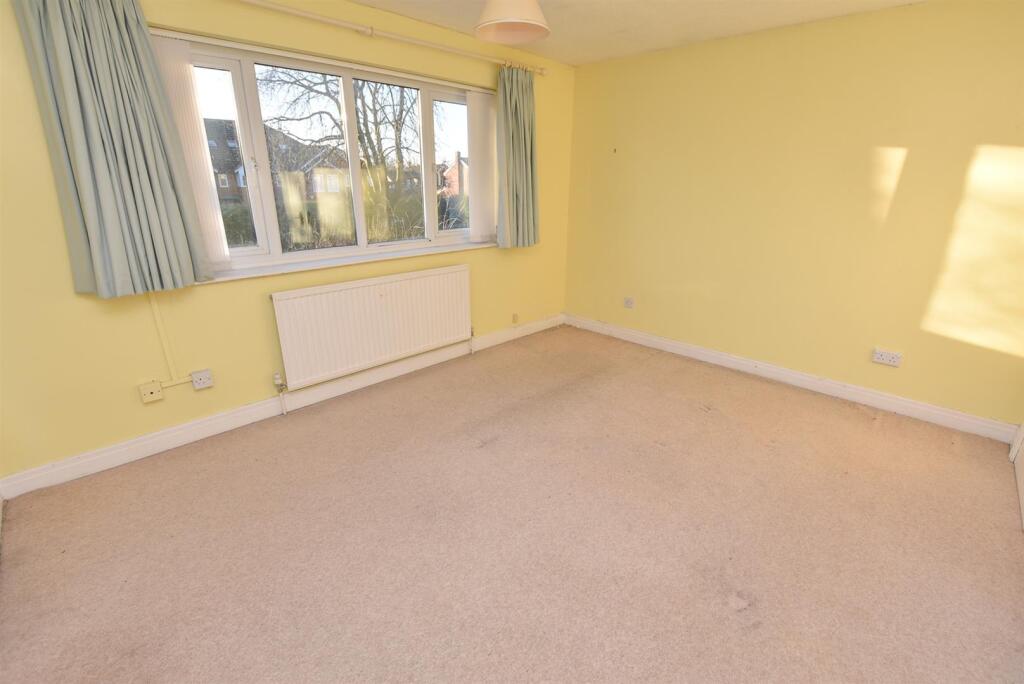 Additional image 15 of Plymyard Avenue, Bromborough