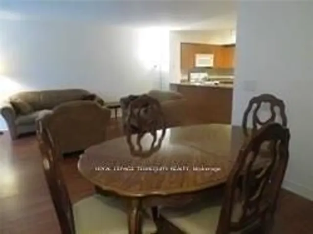 Additional image 14 of 30 Grand Trunk Cres Unit 503