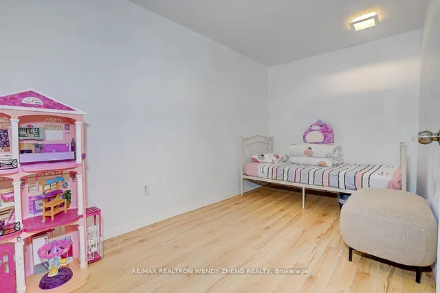 Additional image 33 of 10 Crayford Dr