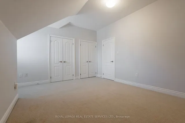 Additional image 32 of 11 Shires Lane