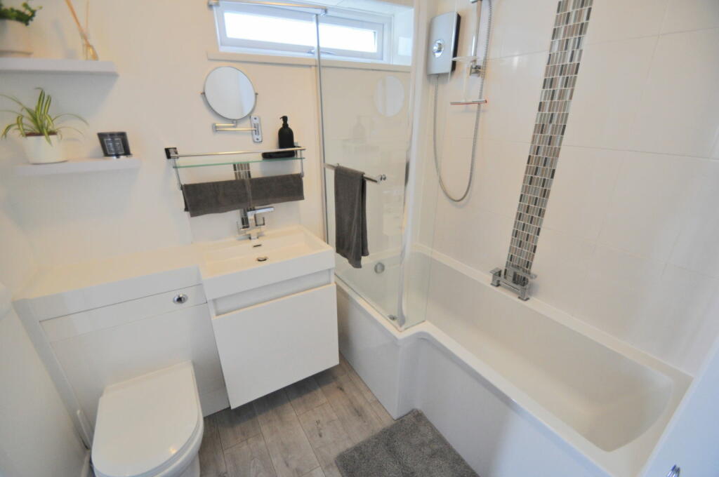 Additional image 25 of Warwick Drive, Wallasey