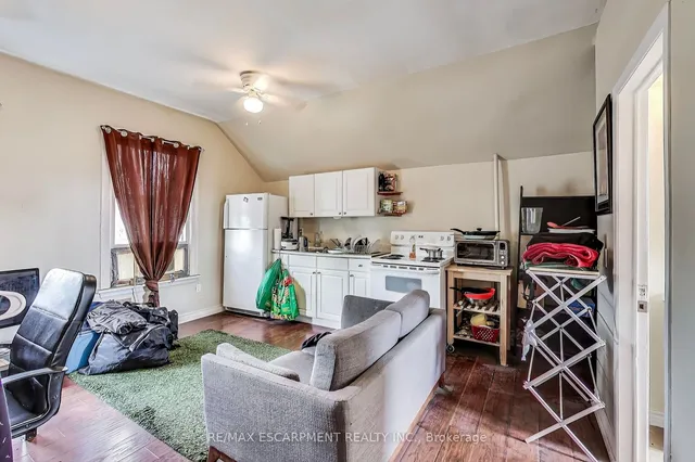 Additional image 12 of 208 EAST Ave