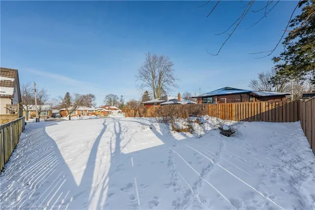 Additional image 9 of 153 Fifth Ave