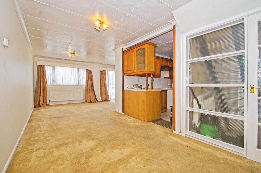 Additional image 15 of Chapel Hill Close, Llanharan, Pontyclun