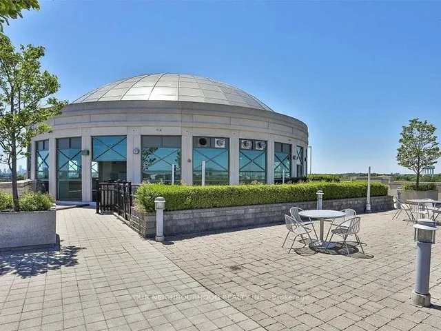 Additional image 39 of 205 The Donway W Unit 320