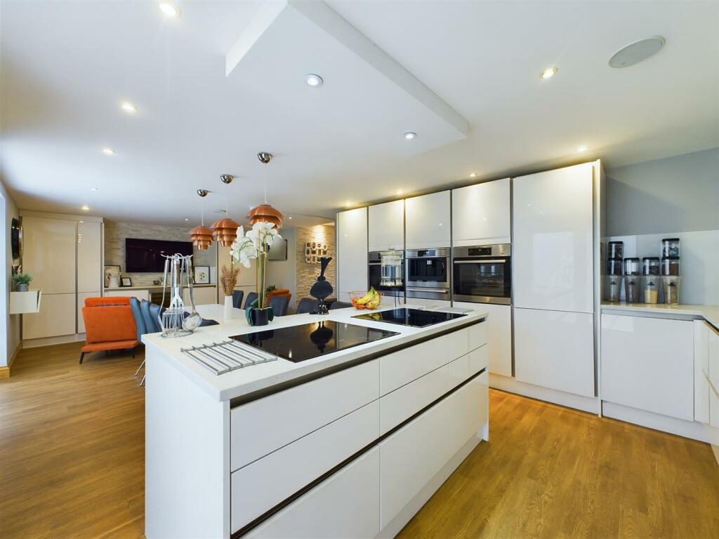 Additional image 30 of Eleanor Road, Prenton