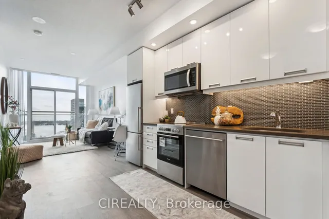 Additional image 10 of 99 John St Unit 4002