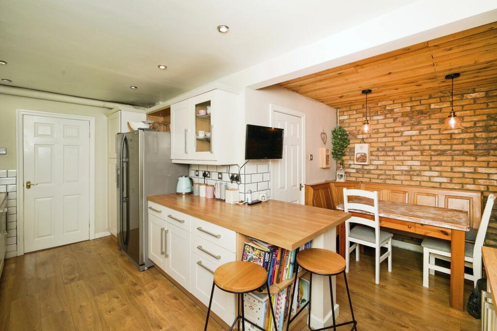 Additional image 8 of Dibbins Hey, Wirral, CH63