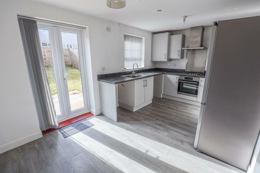 Additional image 4 of Cae Ffynnon, Cowbridge, Vale Of Glamorgan, CF71 7FJ