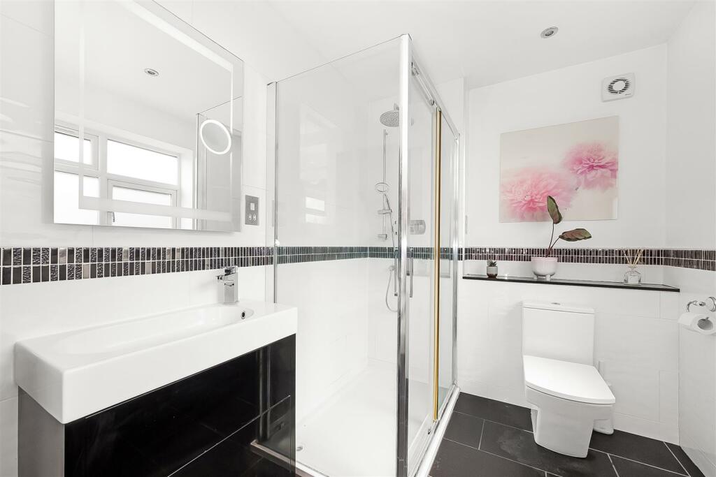 Additional image 14 of Elwill Way, Beckenham