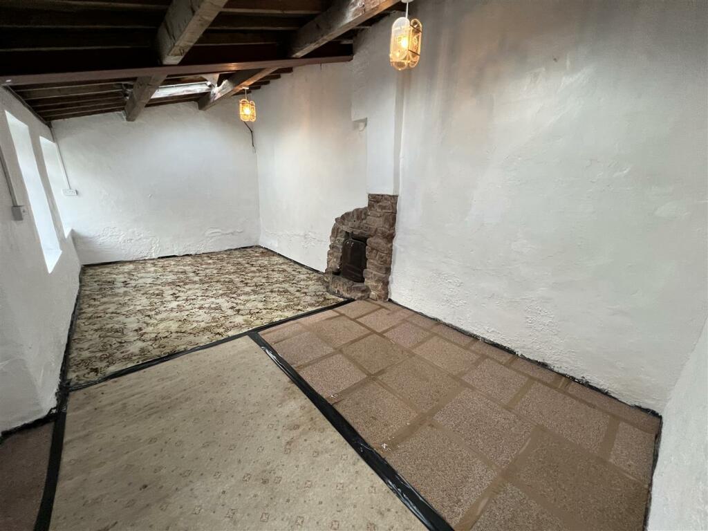 Additional image 30 of Downham Road North, Heswall, Wirral