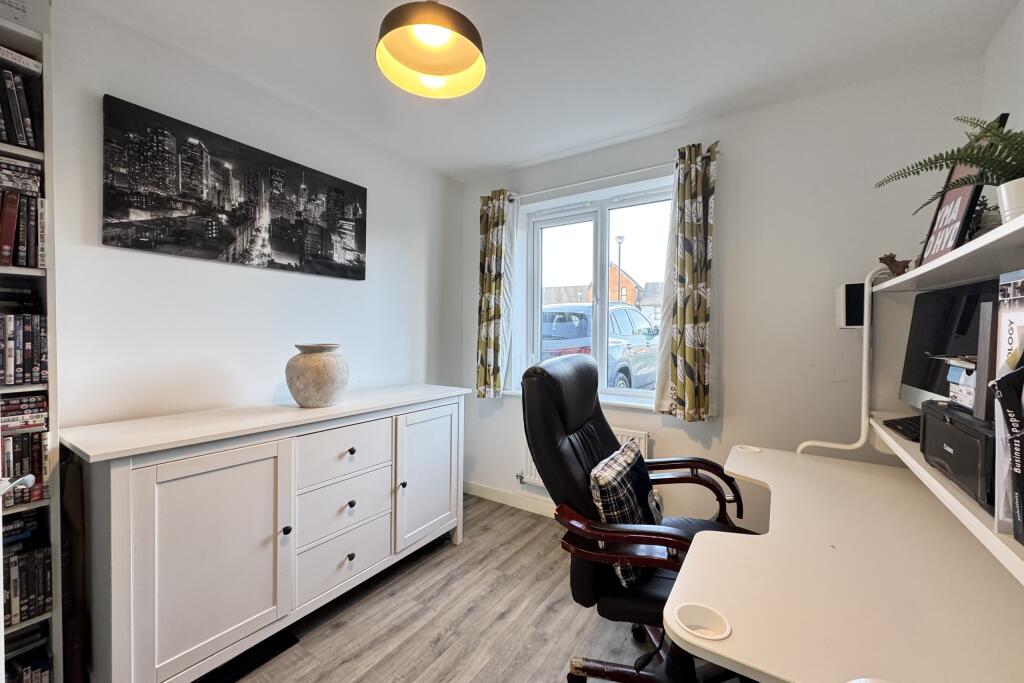 Additional image 4 of Lon Y Rheilffordd, Barry, South Glamorgan