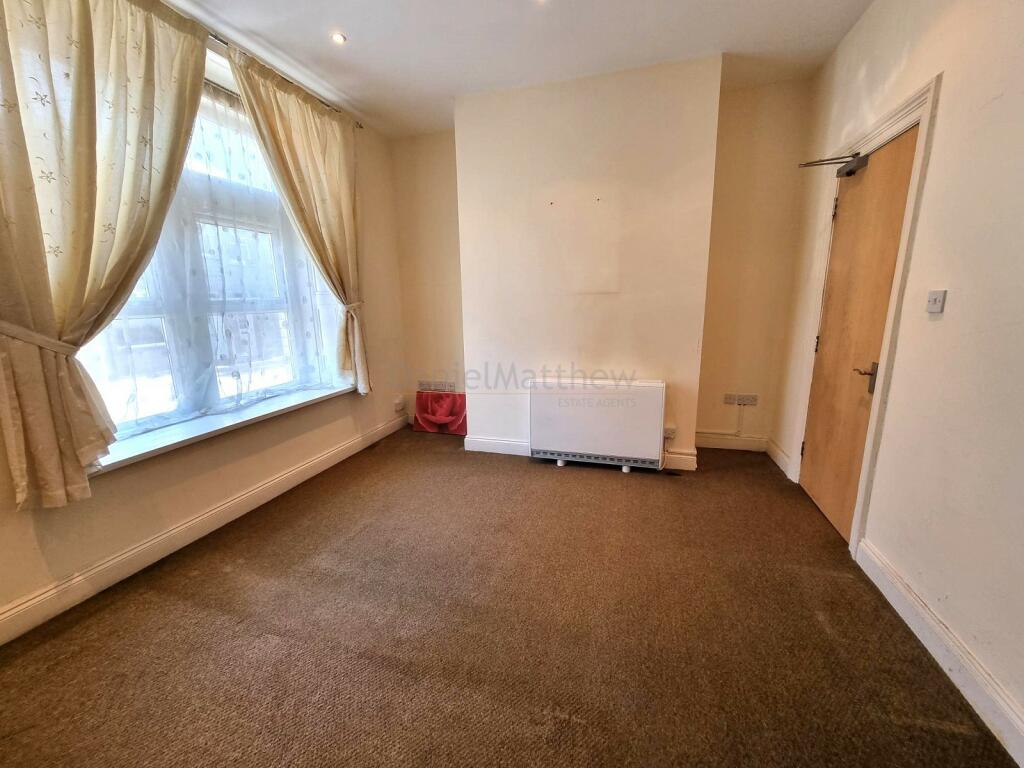 Additional image 8 of Lower Holmes Street, Barry. CF63 2JR