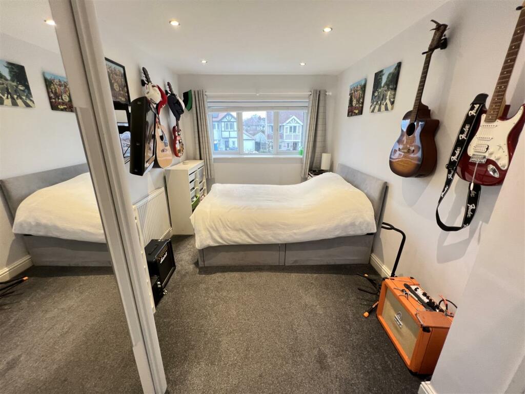 Additional image 24 of Elmwood Drive, Heswall, Wirral