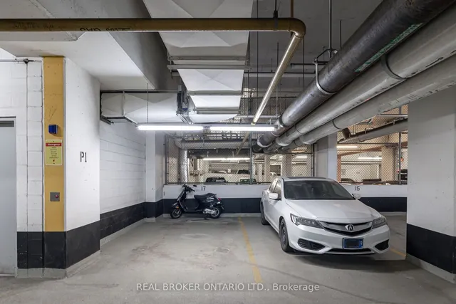 Additional image 38 of 78 Tecumseth St Unit 1004