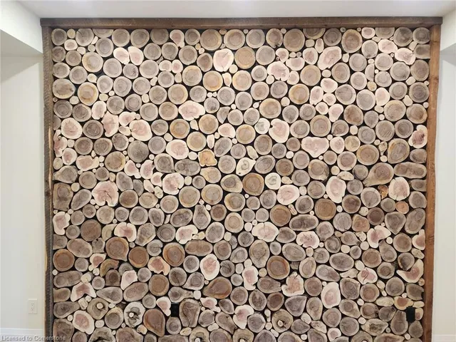 Additional image 8 of 2019 Dundas St