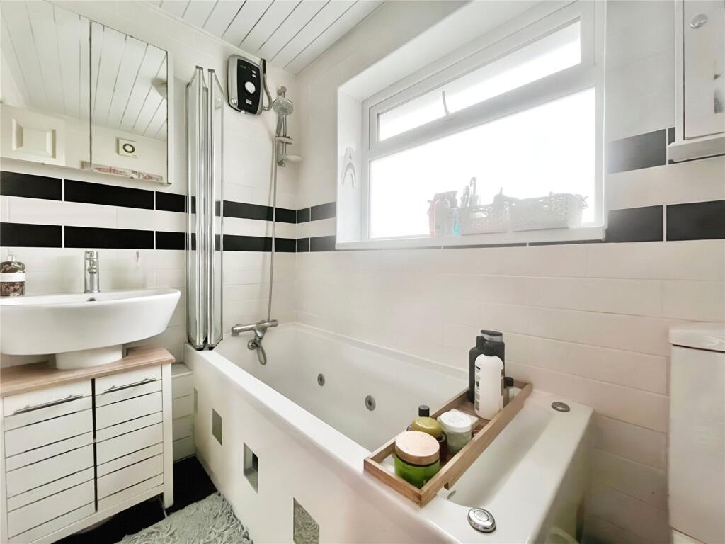 Additional image 8 of St. Georges Road, Swanley, Kent, BR8