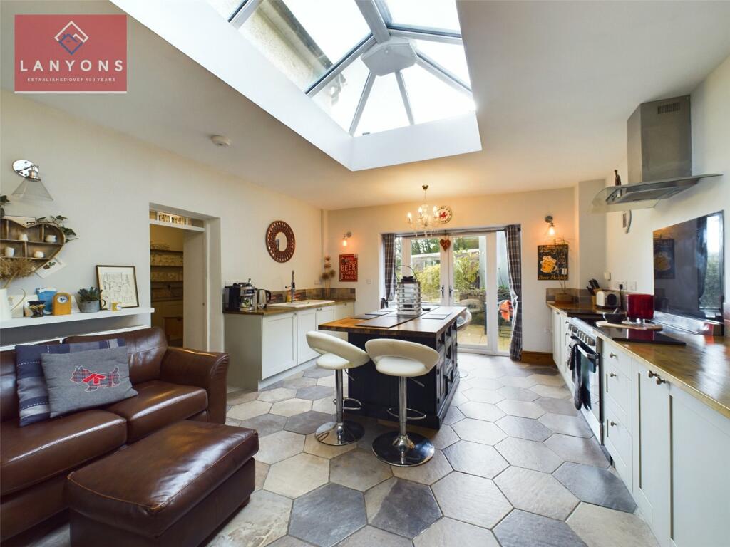 Additional image 17 of Nythbran House, Porth, Rhondda Cynon Taf, CF39