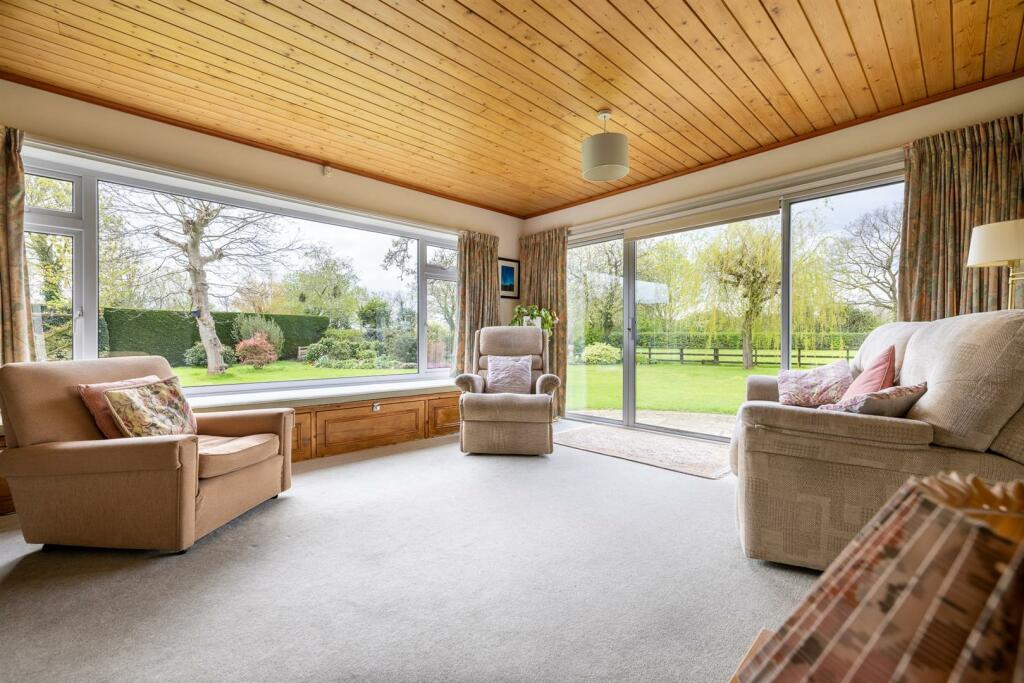 Additional image 12 of Hadlow Road, Willaston, Neston