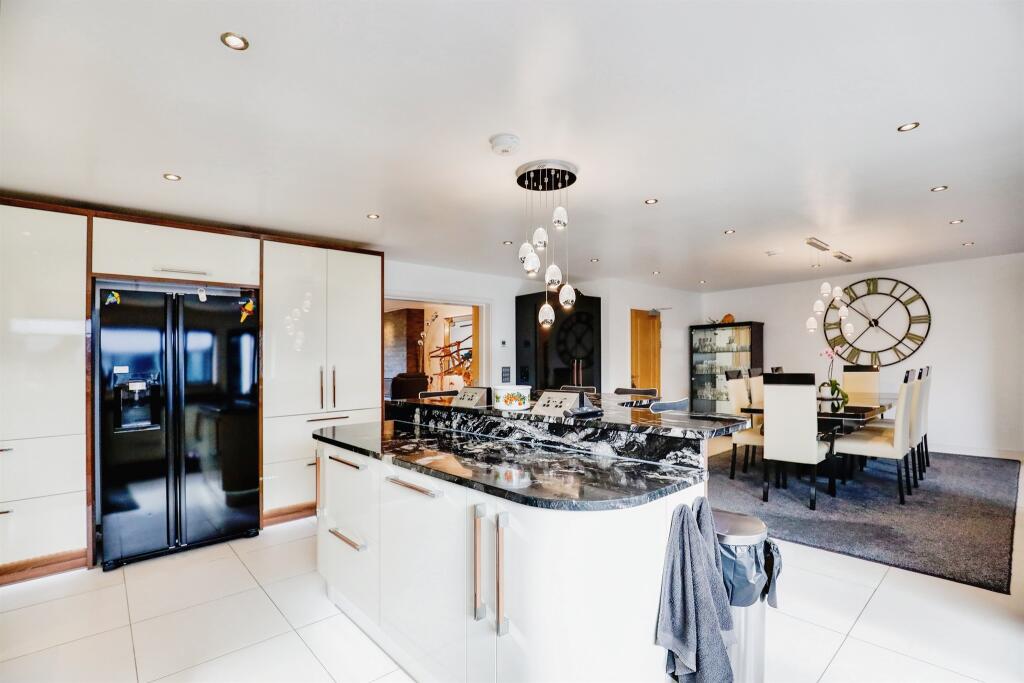 Additional image 10 of Cog Road, Sully, Penarth