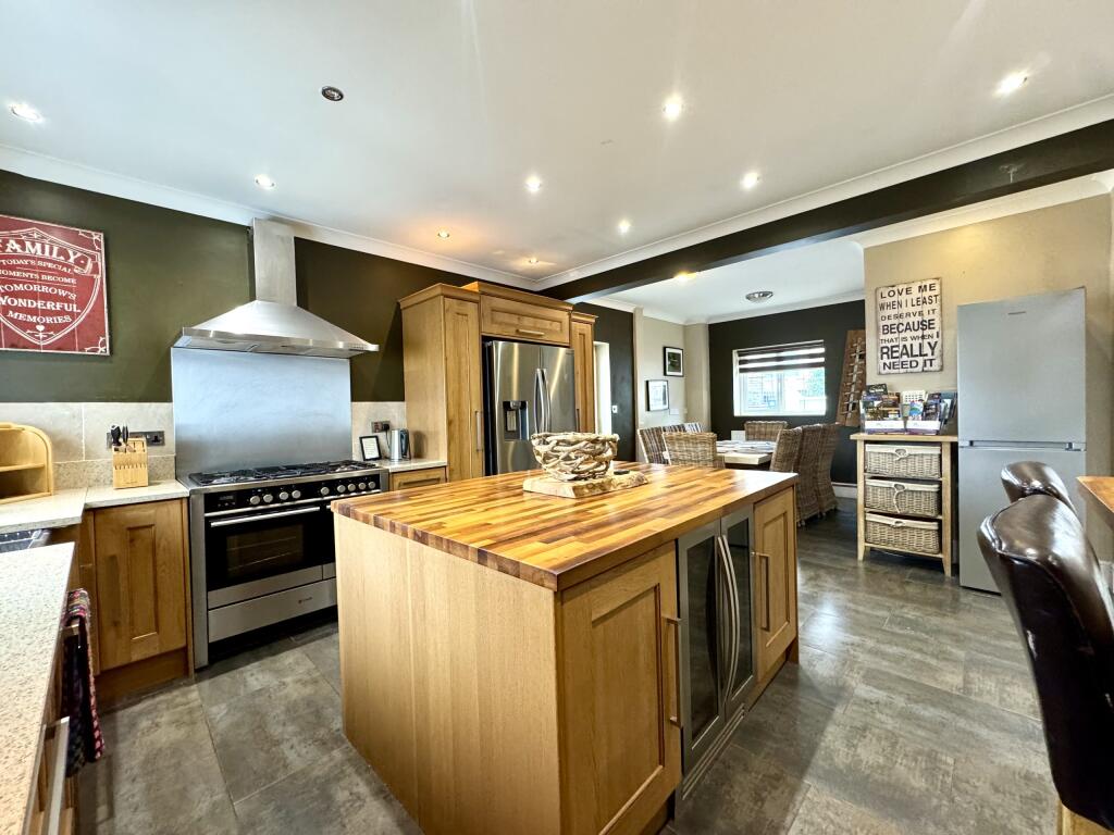 Additional image 11 of Sandbrook Villas, Courtland Terrace, Merthyr Tydfil, CF47 0DQ