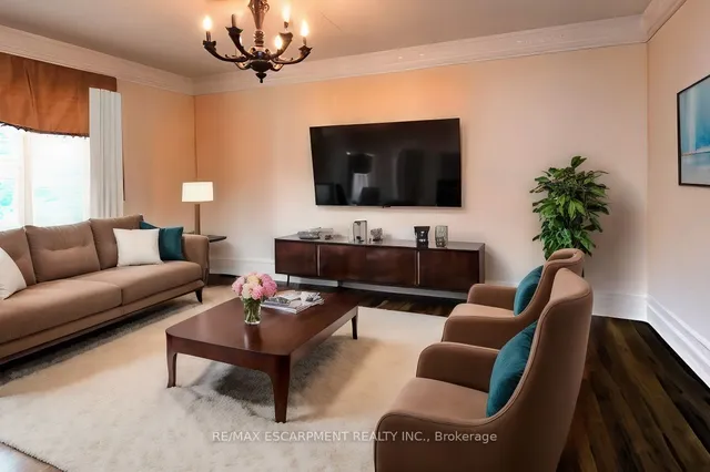 Additional image 2 of 505 Wellington St