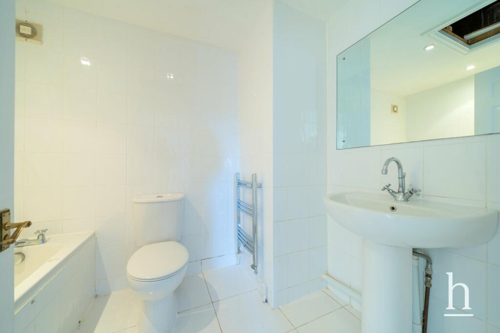 Additional image 17 of Grange Cross Lane, West Kirby, CH48