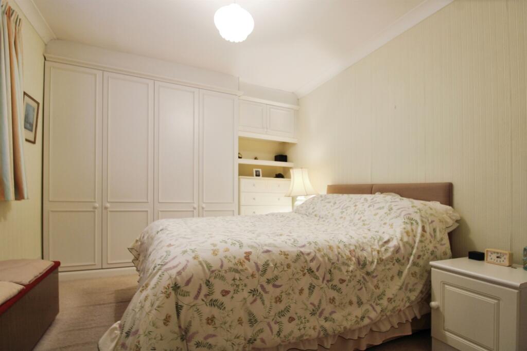 Additional image 5 of Albert Crescent, Penarth