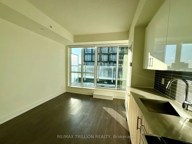 Additional image 9 of 180 Fairview Mall Dr Unit 603