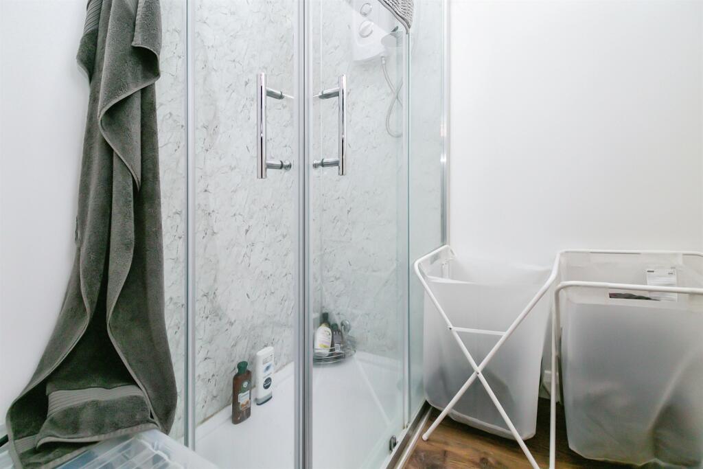 Additional image 9 of Glebe Street, Penarth