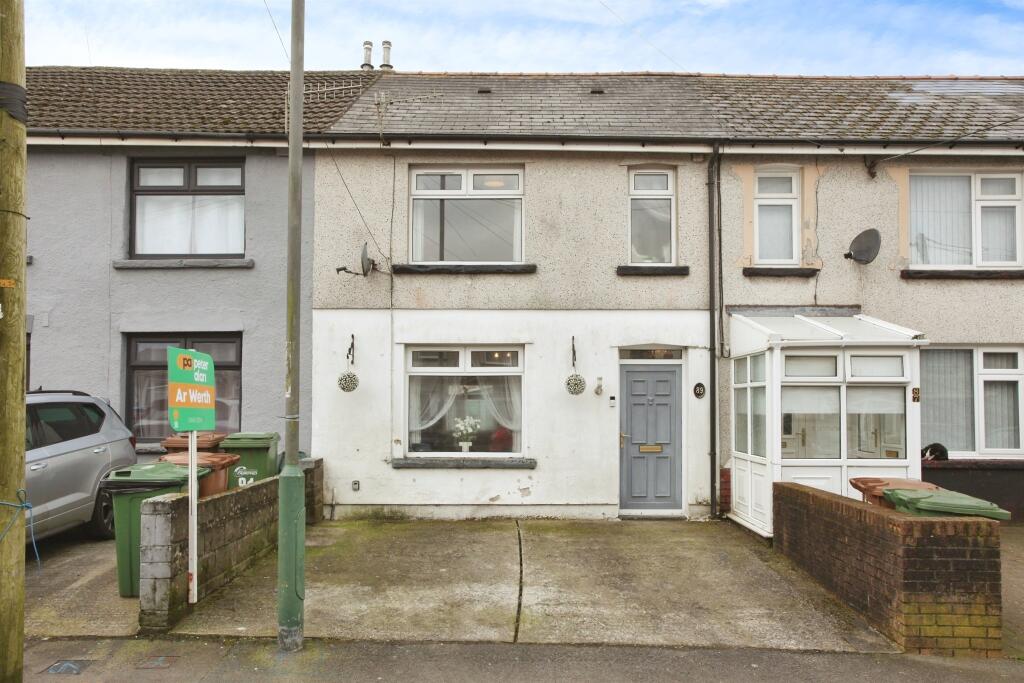 Gelligaer Road, Cefn Hengoed, Hengoed