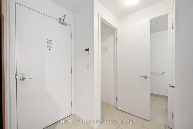 Additional image 4 of 800 Lawrence Ave Unit 613