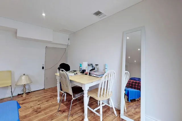 Additional image 35 of 28 Scotney Grve