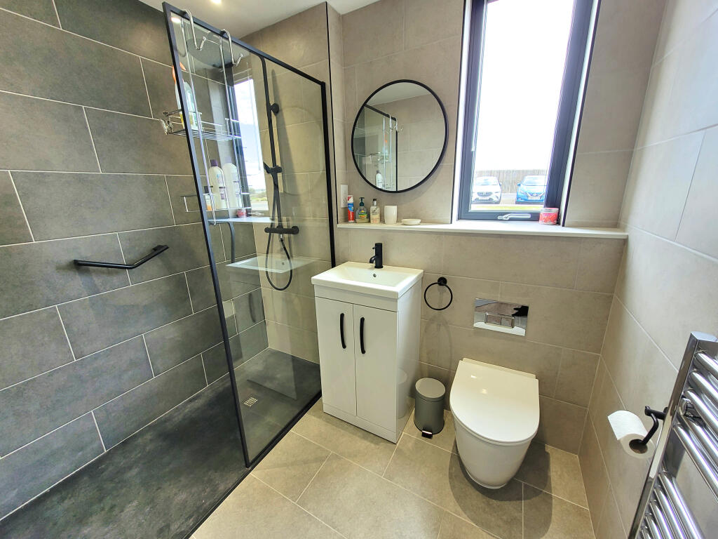 Additional image 10 of THE REST, REST BAY, PORTHCAWL, CF36 3UP