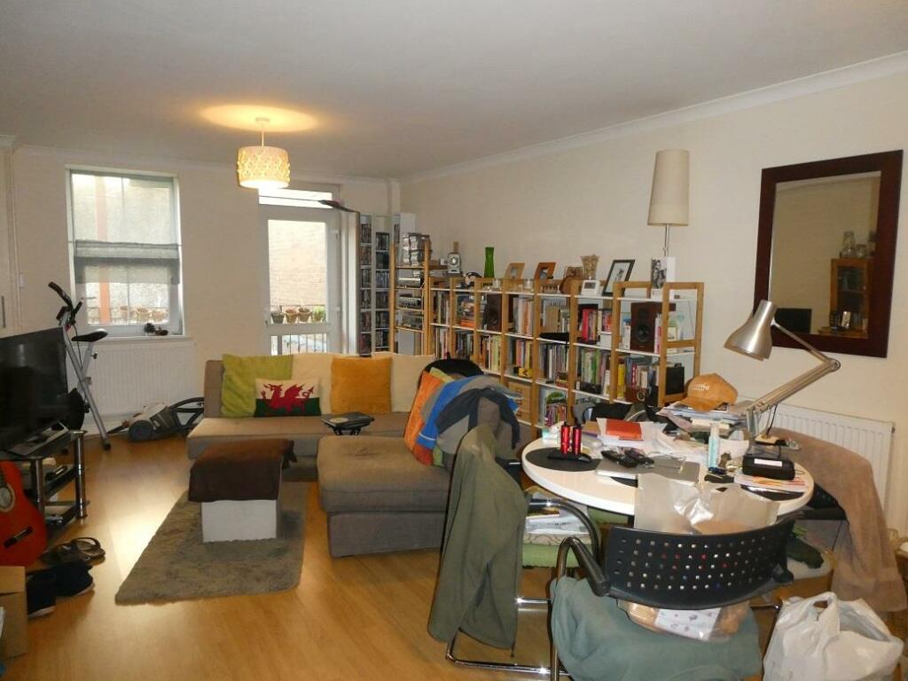 Additional image 4 of Flat 3, Taff Vale Building,  Aberdare