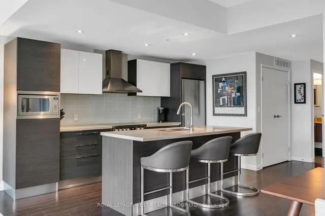 Additional image 25 of 588 Annette St Unit 202