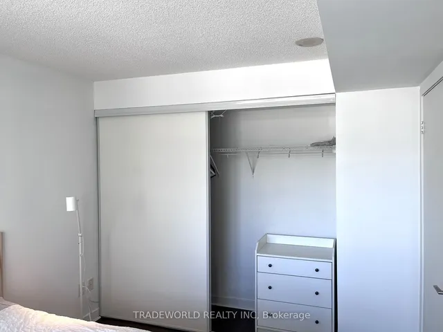 Additional image 9 of 121 McMahon Dr Unit 1810
