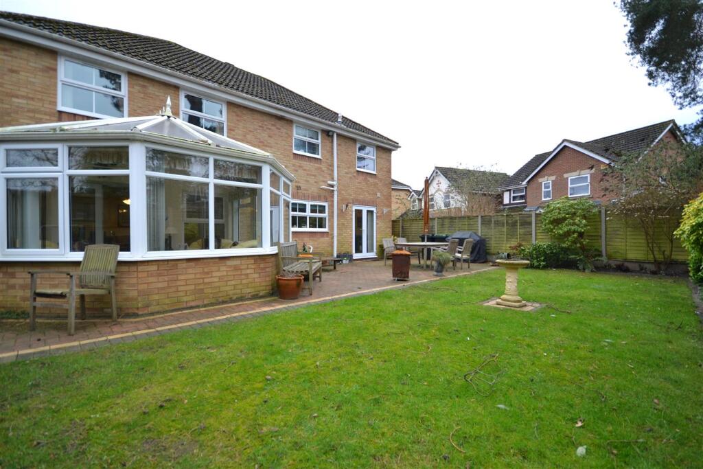 Additional image 25 of Hillmeadow, Verwood