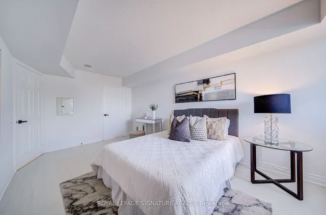 Additional image 26 of 35 Finch Ave Unit 2503