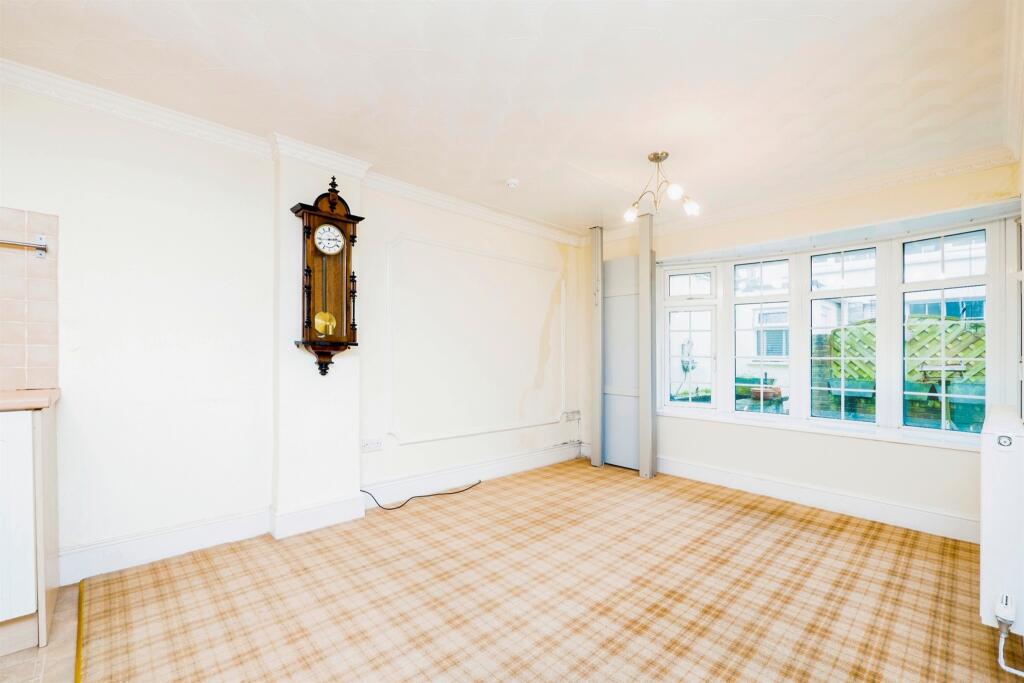 Additional image 34 of High Street, Cowbridge