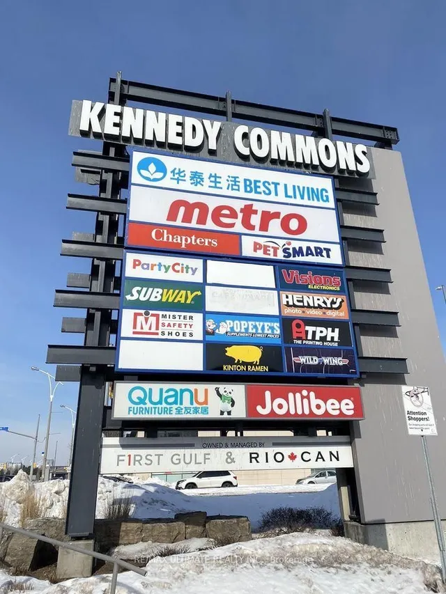 Additional image 38 of 330 Village Green Sq Unit TH06