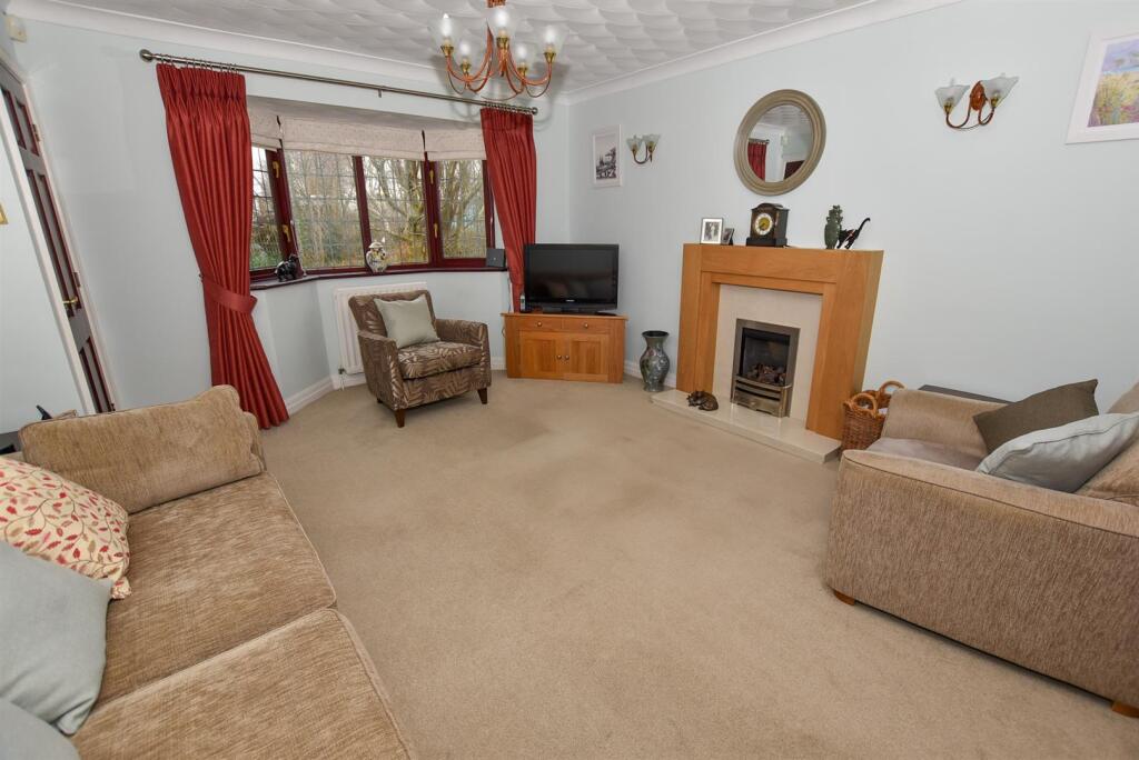 Additional image 25 of Kingsbrook Way, Bebington