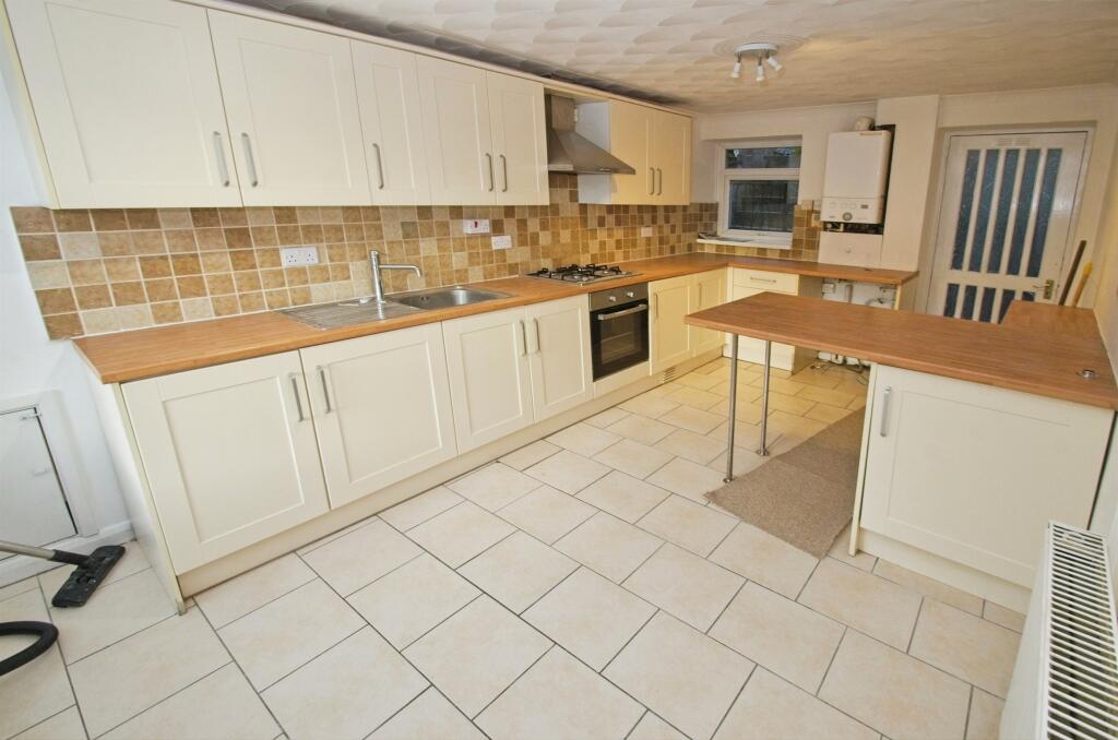 Additional image 15 of Miskin Road, Tonypandy