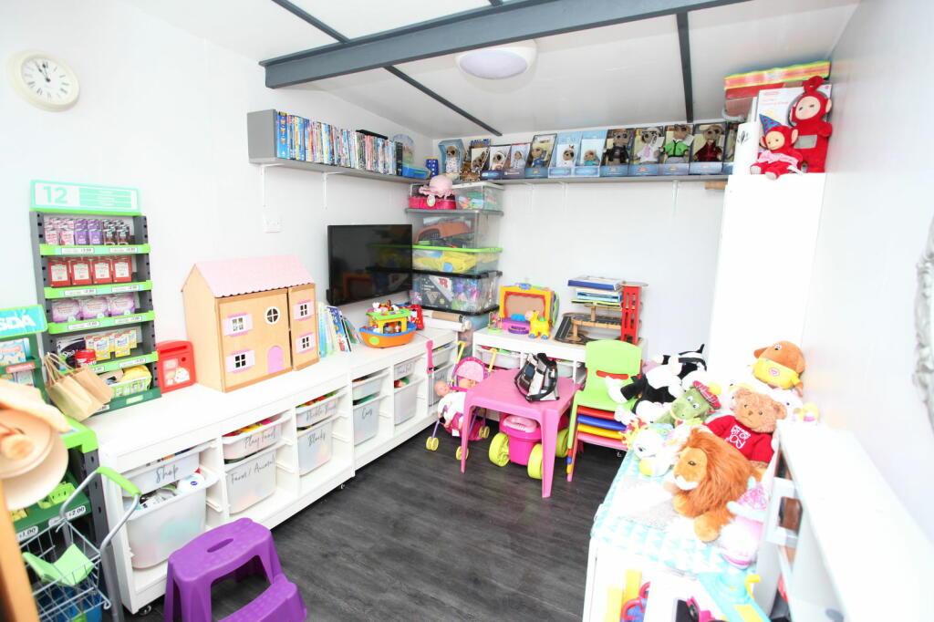 Additional image 43 of Underwood Avenue, Maesycwmmer, Hengoed, CF82 7PT