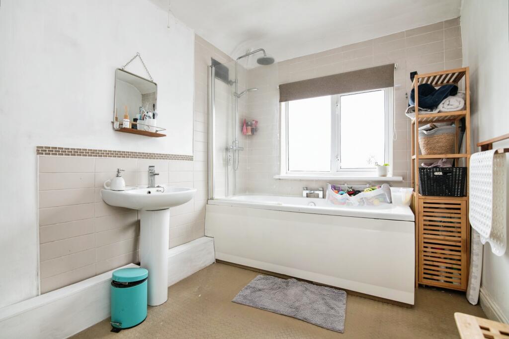 Additional image 8 of Edward Road, OLDBURY, West Midlands, B68