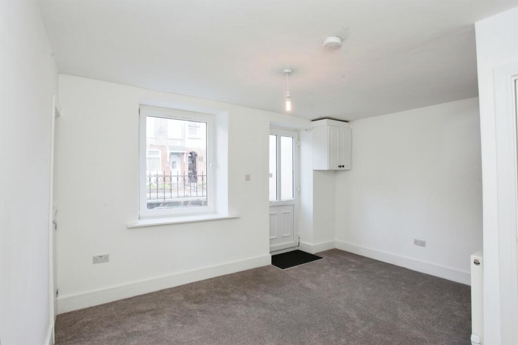 Additional image 4 of Energlyn Terrace, Caerphilly