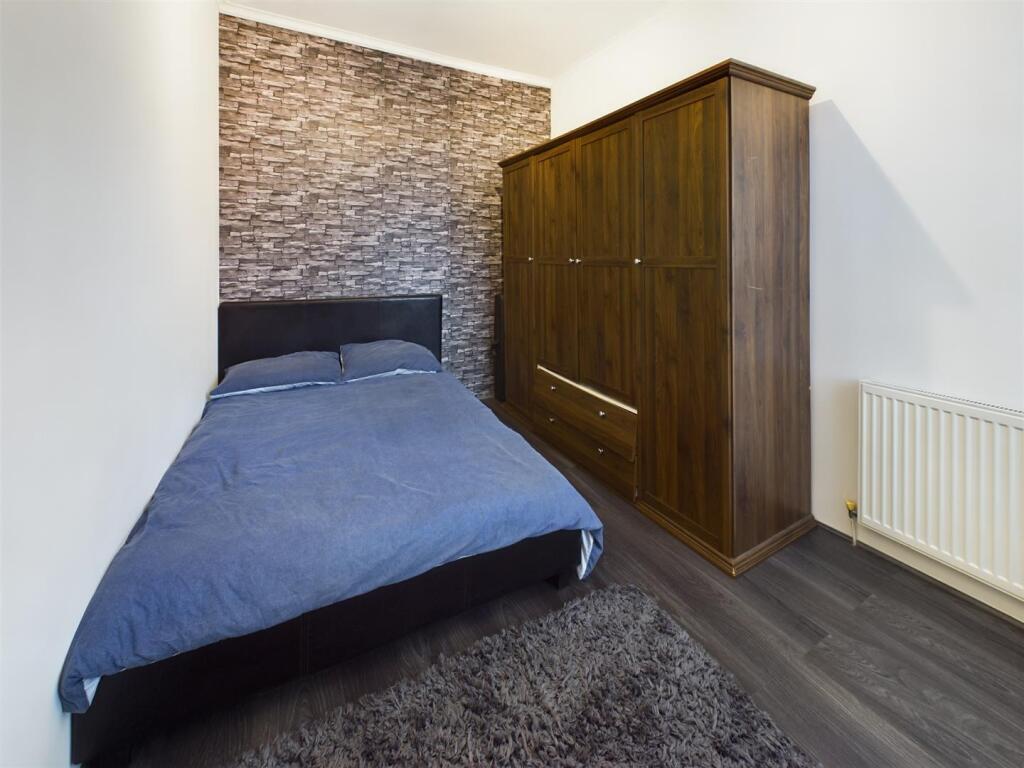 Additional image 21 of Bridle Road