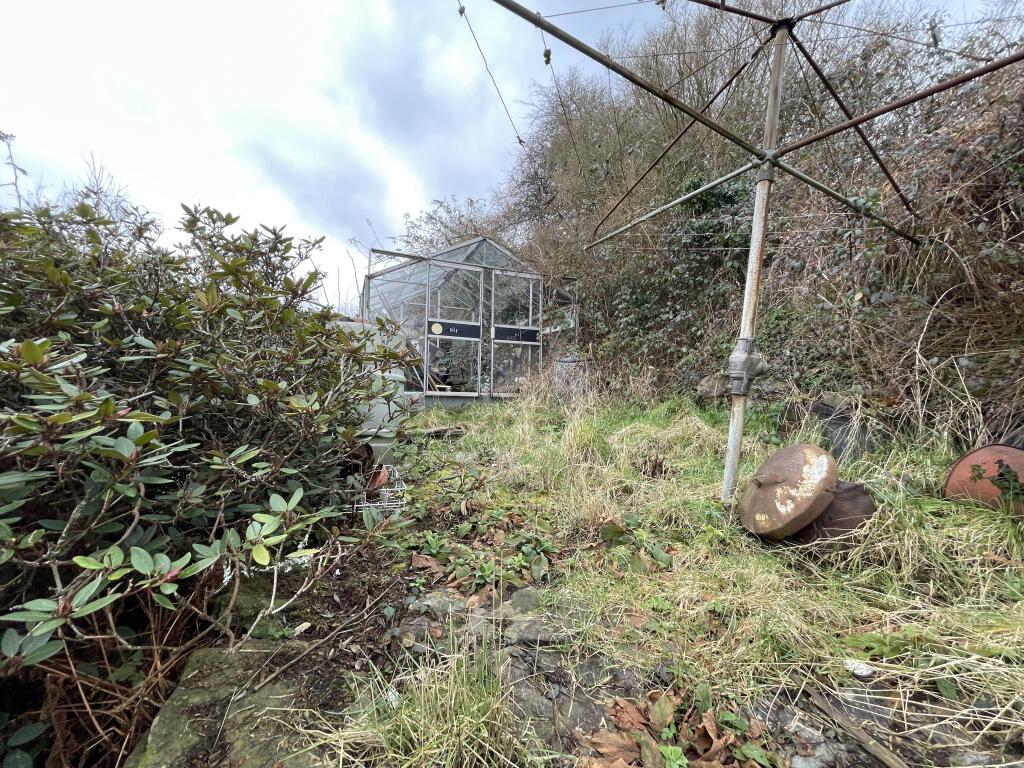 Additional image 44 of Bali-Hai, Salisbury Road, Abercynon, Mid Glamorgan, CF45 4BE